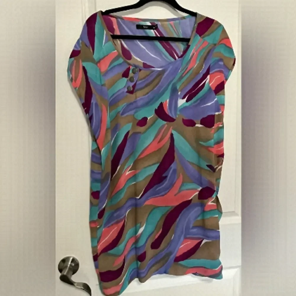 Multicolor Abstract Tunic - Picture 1 of 12